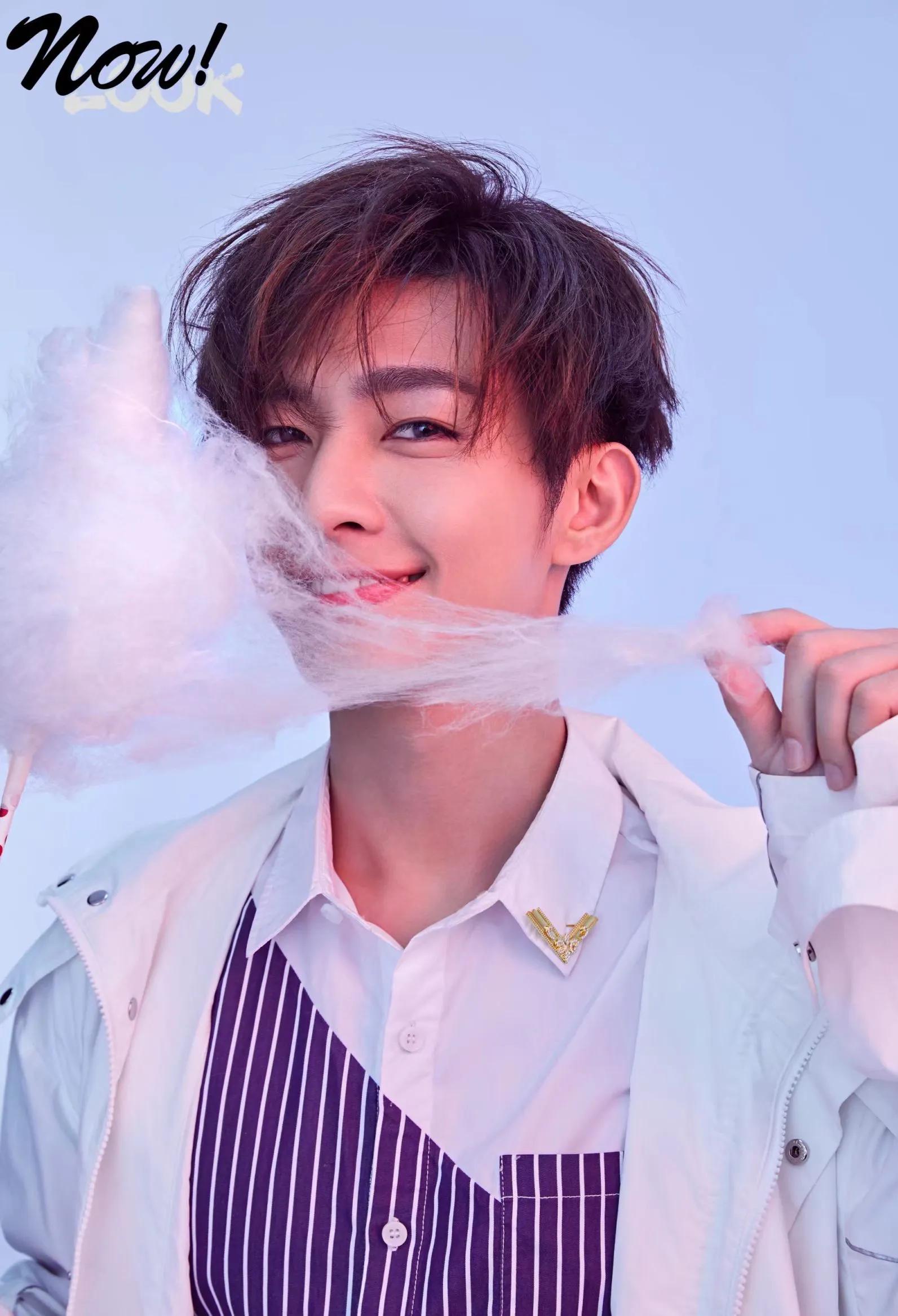 炎亚纶的同性恋风流事：痛并快乐着，看见*裤底**，无法想象！