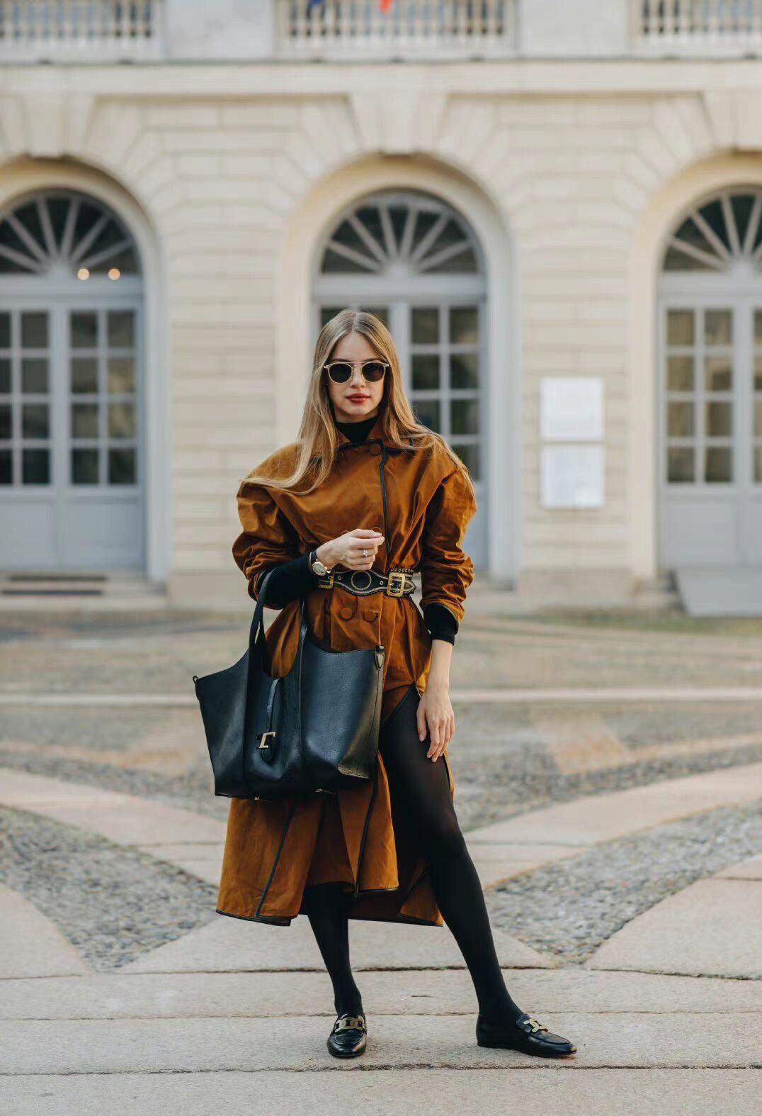 大衣穿搭女秋冬高级感收腰,秋冬不臃肿长款