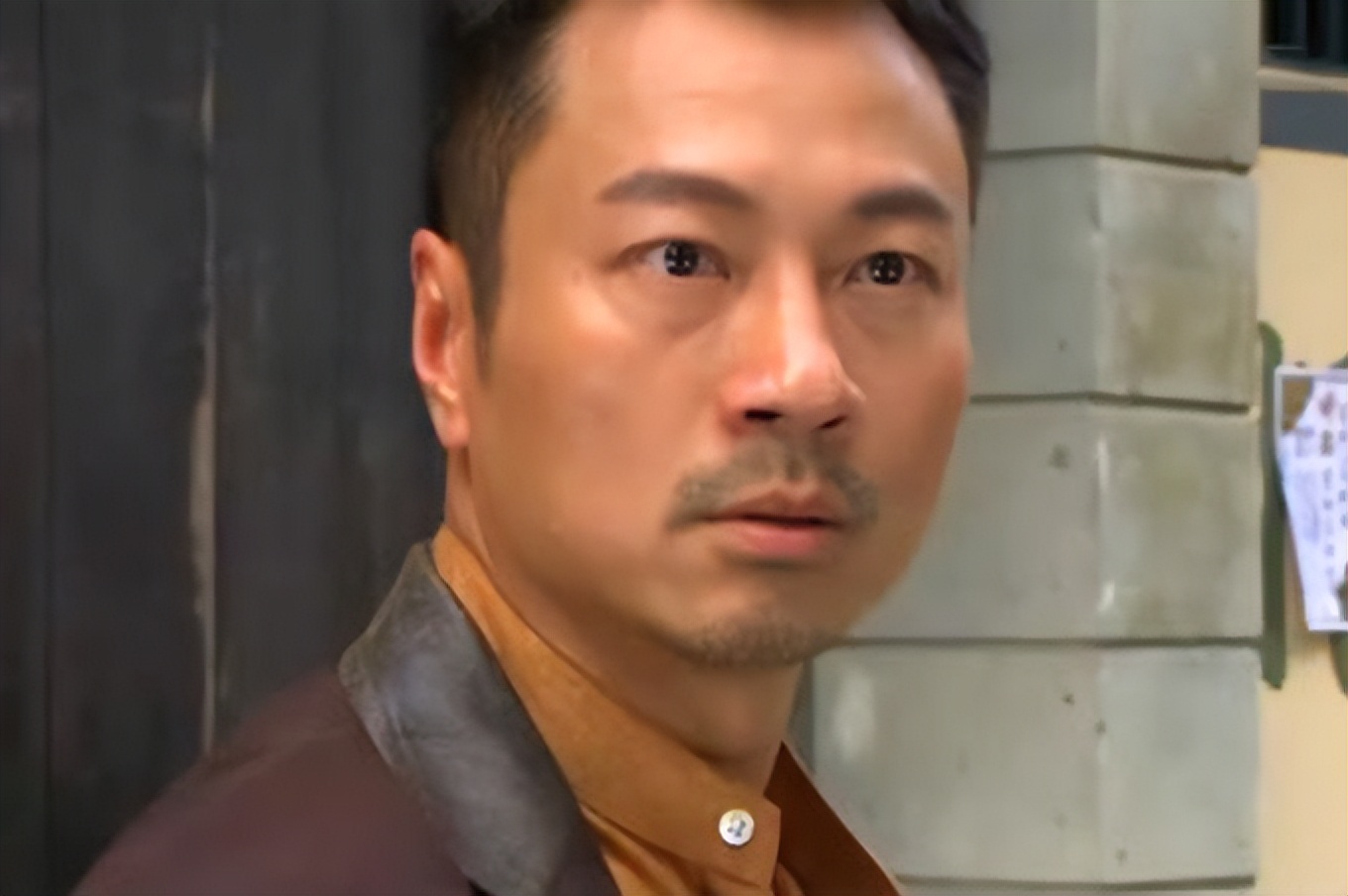 又一港星中山买房！57岁吴国敬至今未婚无儿无女，长居内地创业