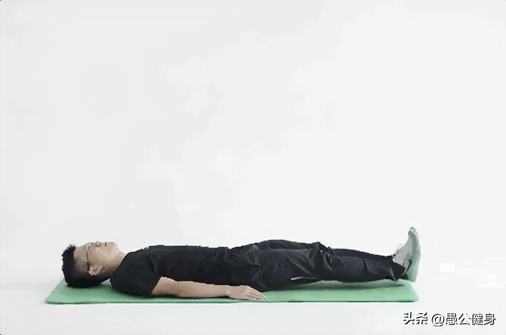收腹举腿初学者练腹肌10天见效,练腹动作举腿正确姿势