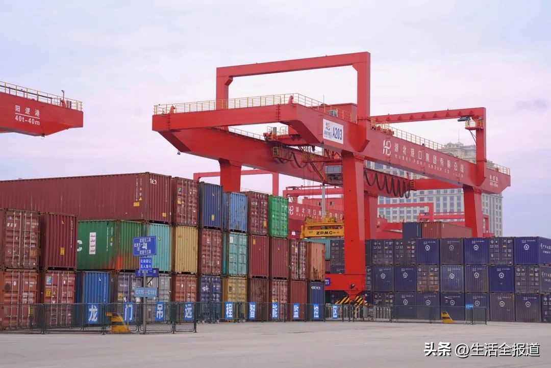 武汉阳逻港奇迹：小渔村成长江中上游第一港，内陆有了国际大港