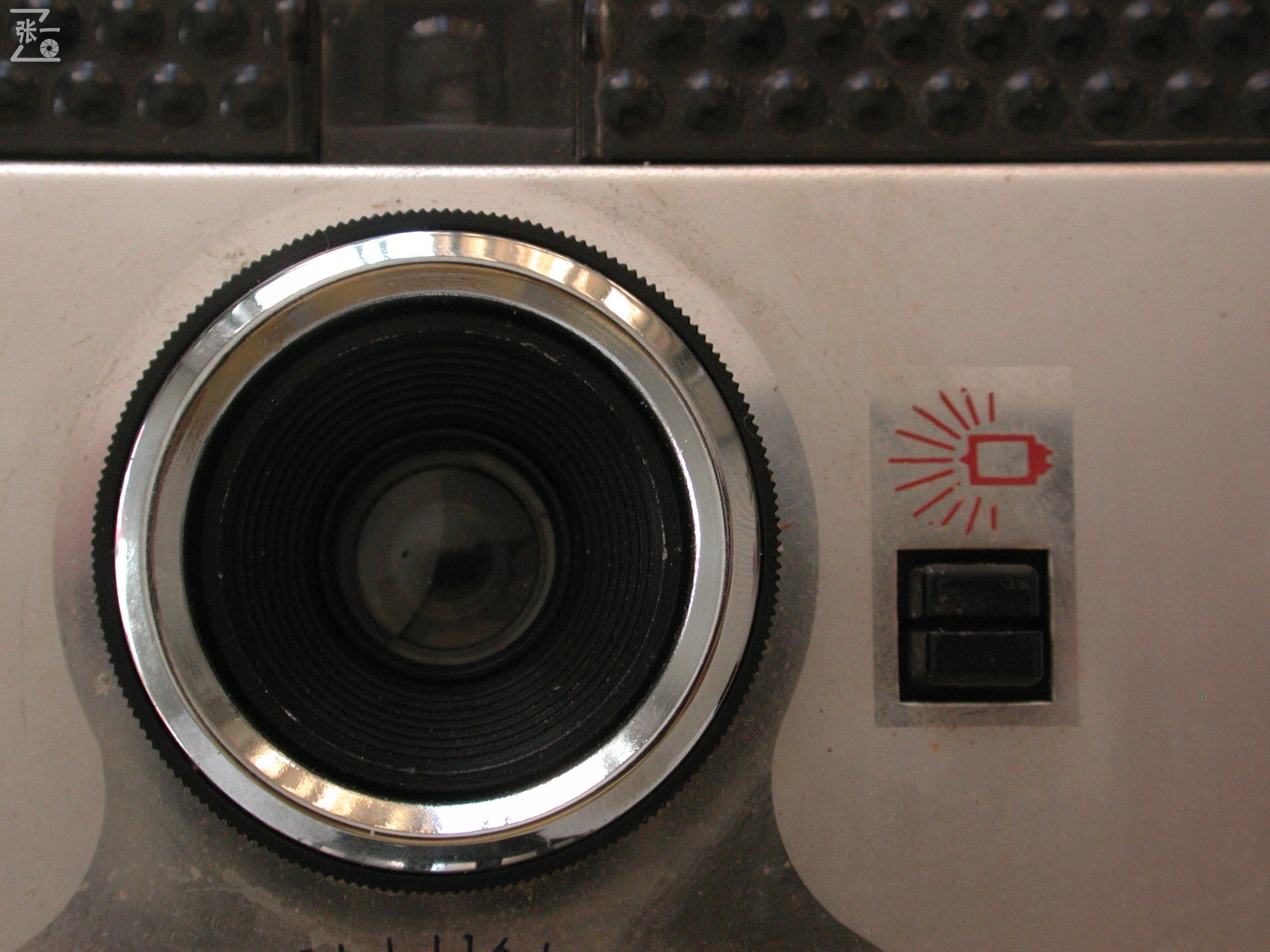 ​迟到的新年礼物：带收音机的照相机GECG822！英国1964年制造