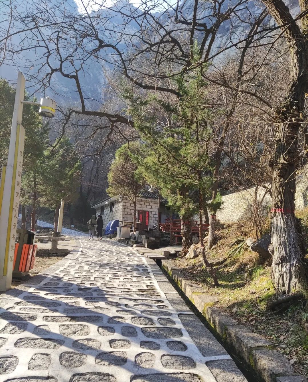 感叹华山山河壮丽的诗句,一览华山