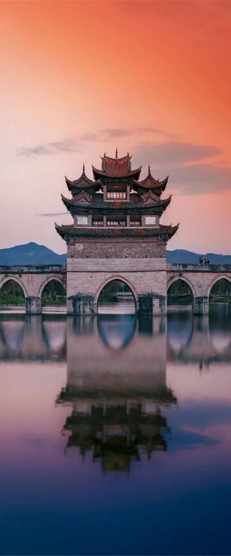 坐玉溪火车可以带吃的吗,红河一日游有哪些地方可以玩