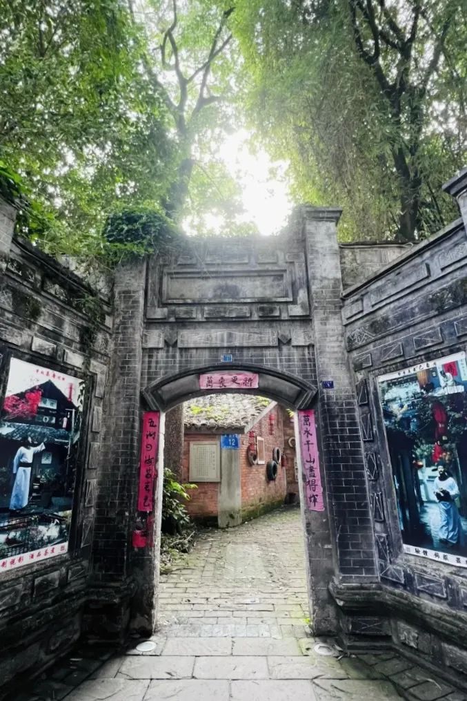 成都周边游一天一晚短途旅游,成都周边4日游哪里巴适