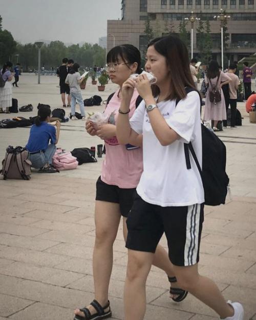 “校园里的钱不要随便捡，否则期末考要凉！”大四学长何出此言？