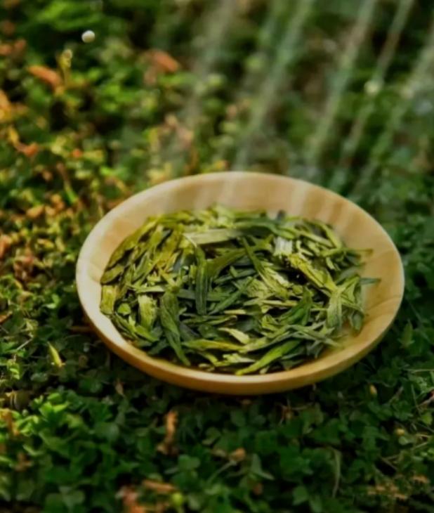 西湖龙井茶简单制作过程,西湖龙井茶的制作过程讲解