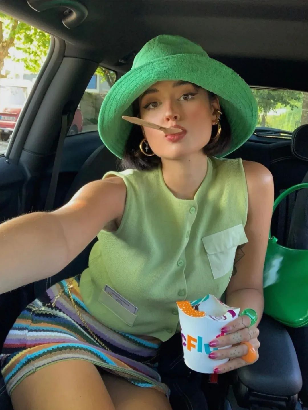 夏天黄黑皮穿搭技巧,黄黑皮夏天穿衣技巧