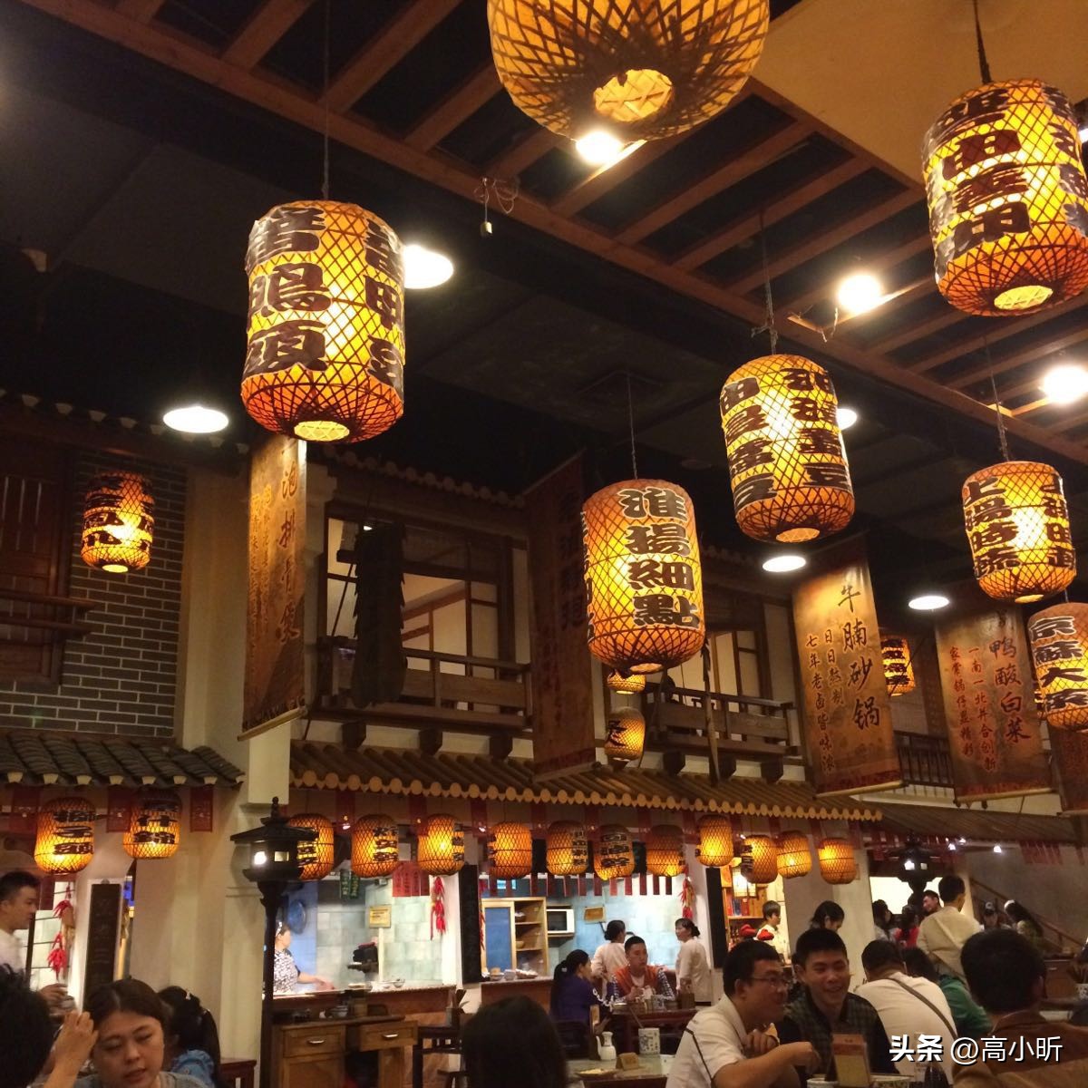 夏季南京必打卡的美食街,南京特色美食一条街推荐