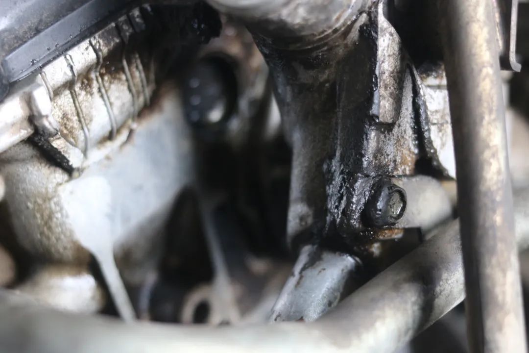 翻新一台天籁后需要多少钱,06日产老天籁全车翻新