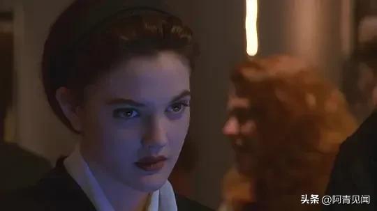 德鲁巴里摩尔自导自演的电影,德鲁·巴里摩尔早期电影