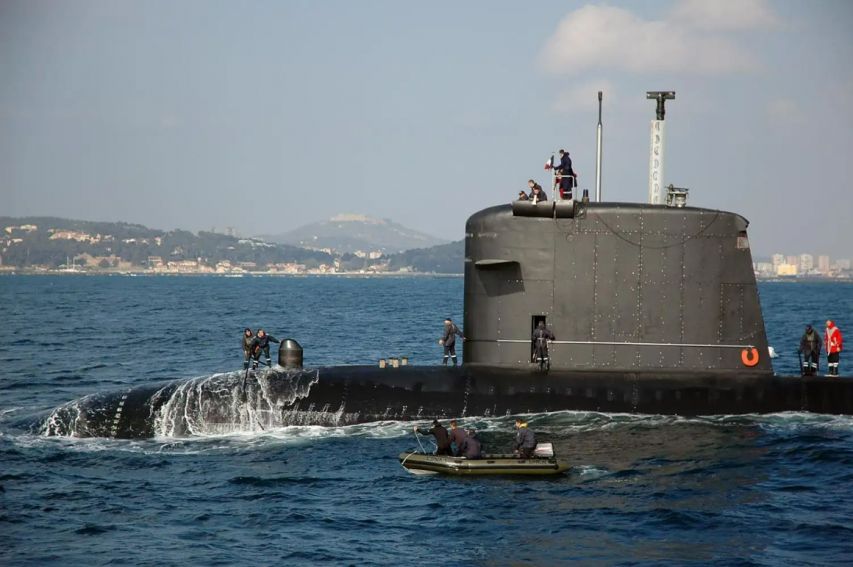 潜艇兵是怎样工作和生活的,潜艇兵的悲惨生活