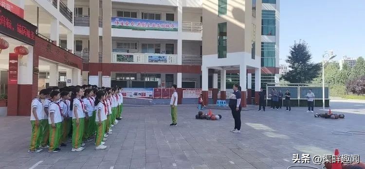 聚焦课堂共促成长,聚焦课堂展风采