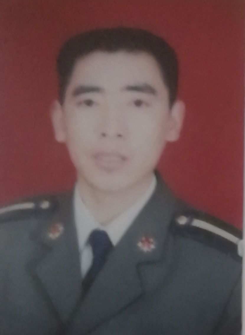 众诗人品读许庆胜《诗坛胡松夏现象解剖》专著诗•50首