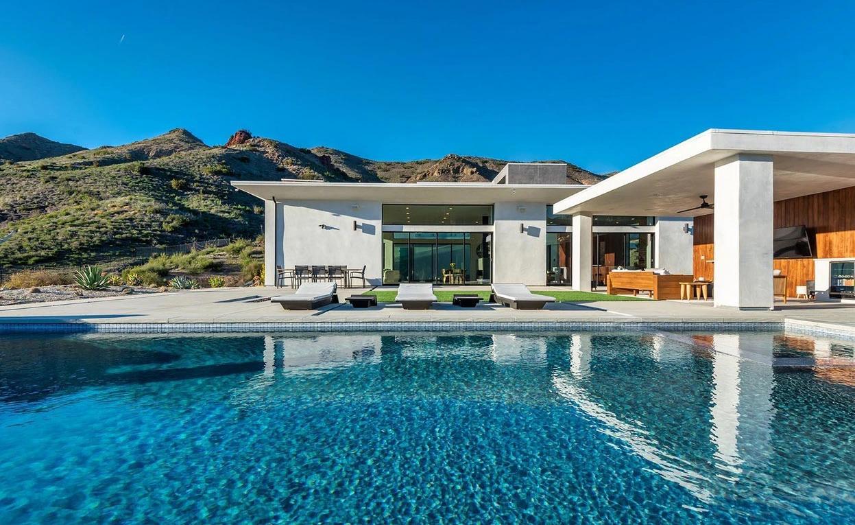 爷青回！《暮光之城》男二结婚，老婆还和自己同名同姓？