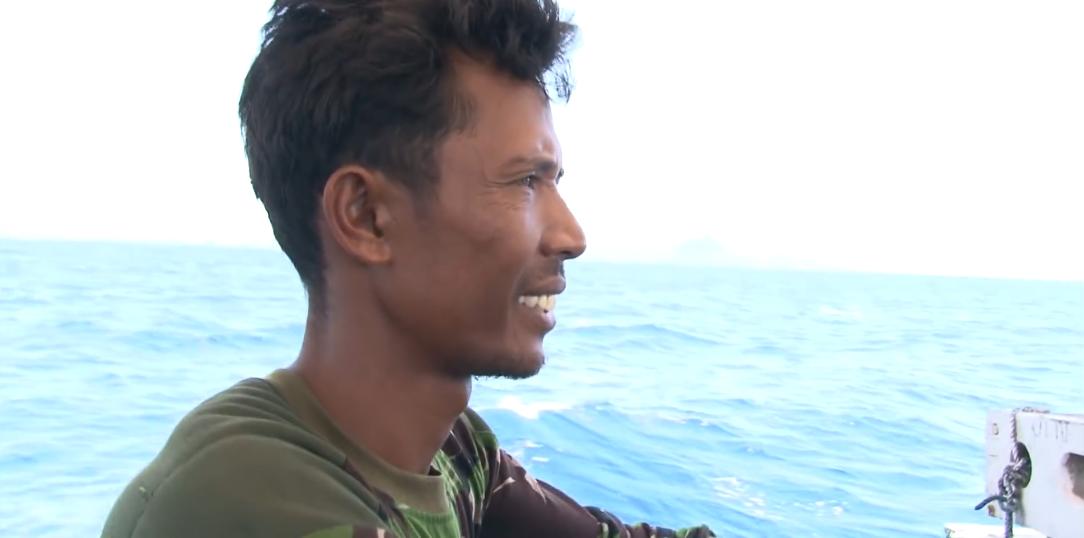 渔民捕获虎鲨,真实渔民钓到的虎鲨