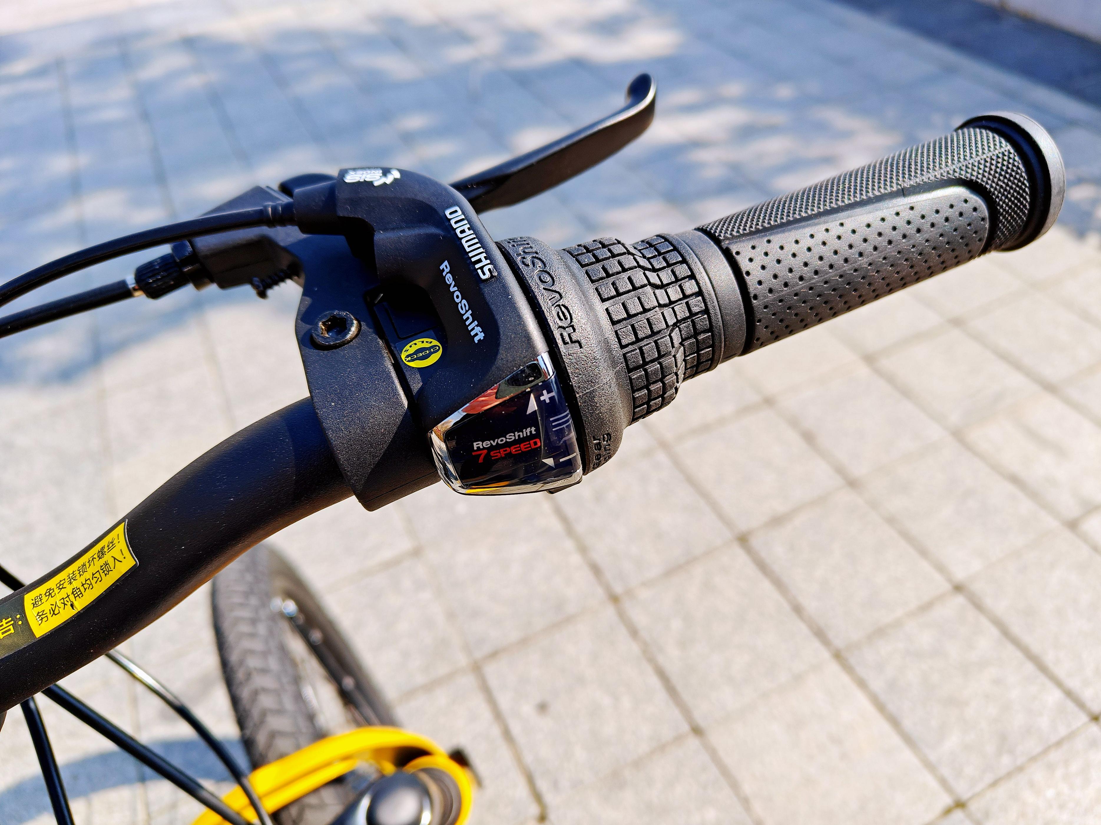 怎么样挑选一款适合儿童的自行车,儿童自行车选山地好还是选变速好