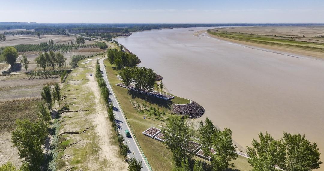 这条邮路通往黄河第十八道弯……︱沿着邮路看中国
