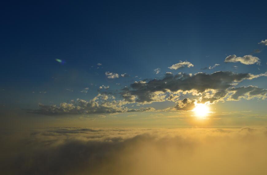 一品黄山天高云淡香烟,一品黄山天高云淡广告原视频