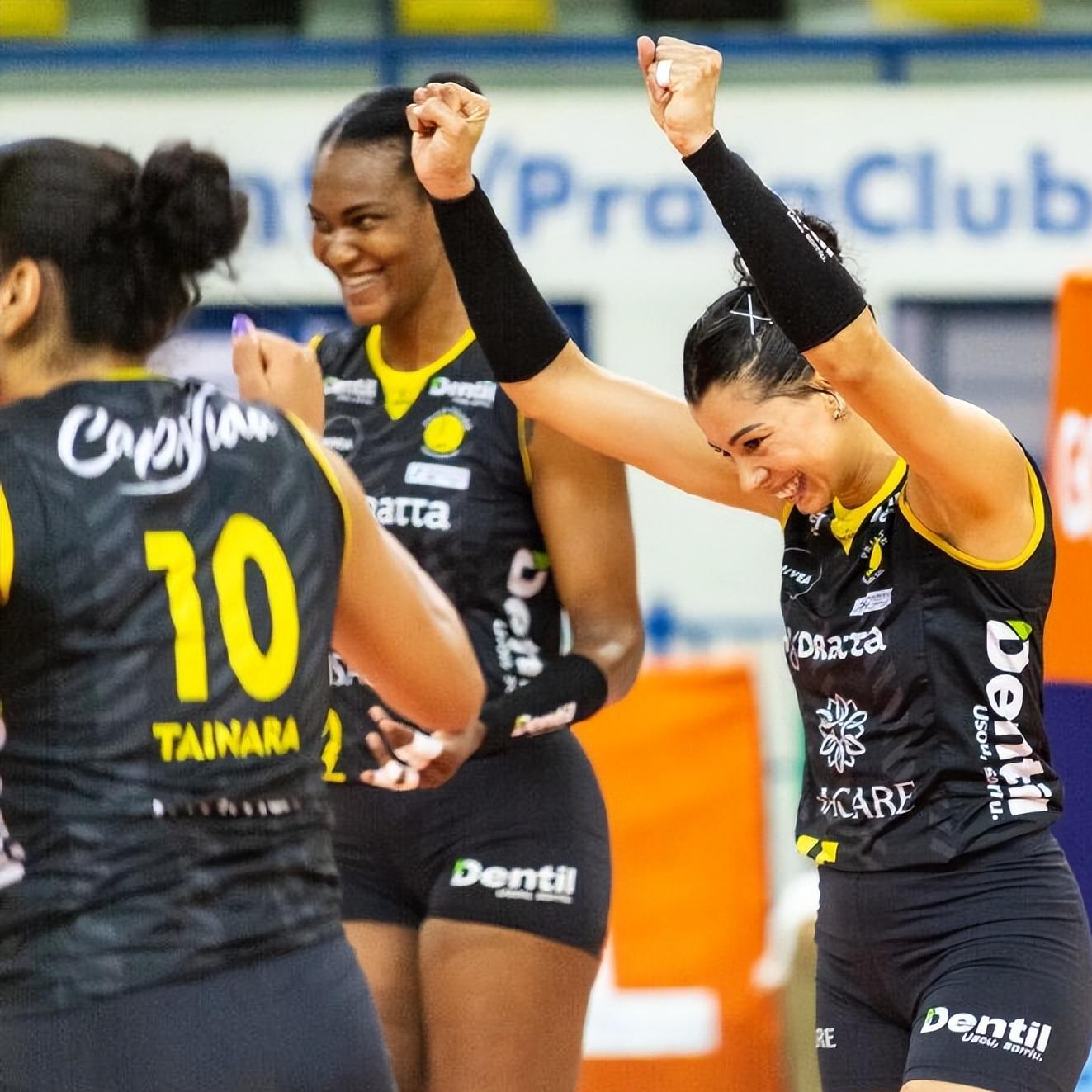 里约女排巴西关键一拦网,排球中国巴西拦网3比1