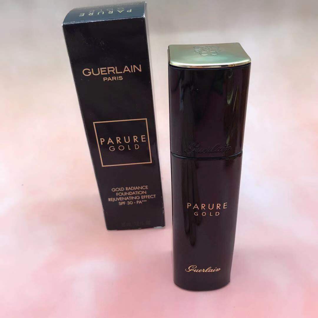 究竟谁才是干皮亲妈?作为一个干皮我终于找到最强保湿粉底液了!