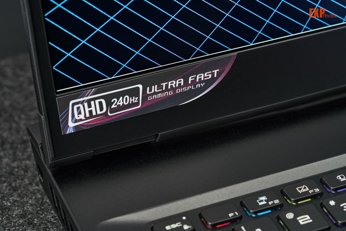 微星冲锋坦克ProGP76游戏本评测：光追战场的大火力输出位