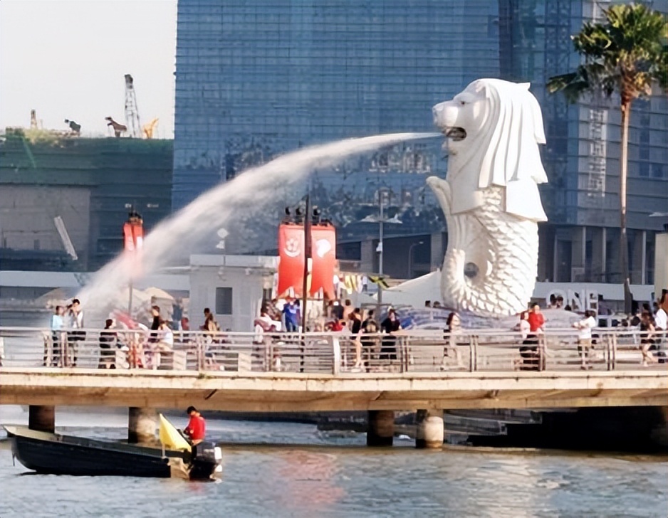 七年前态度恶劣,七年后支持认可,为何新加坡对中国一反常态?