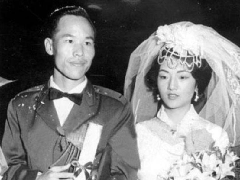 败类王学成，1983年驾驶歼5战机叛逃台湾，邓丽君亲自接风洗尘