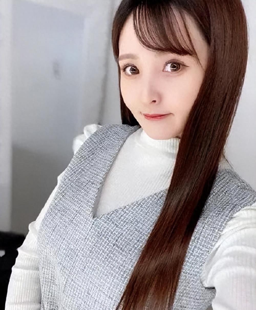 星名美津纪从手到脚的照片,日本明星美津纪