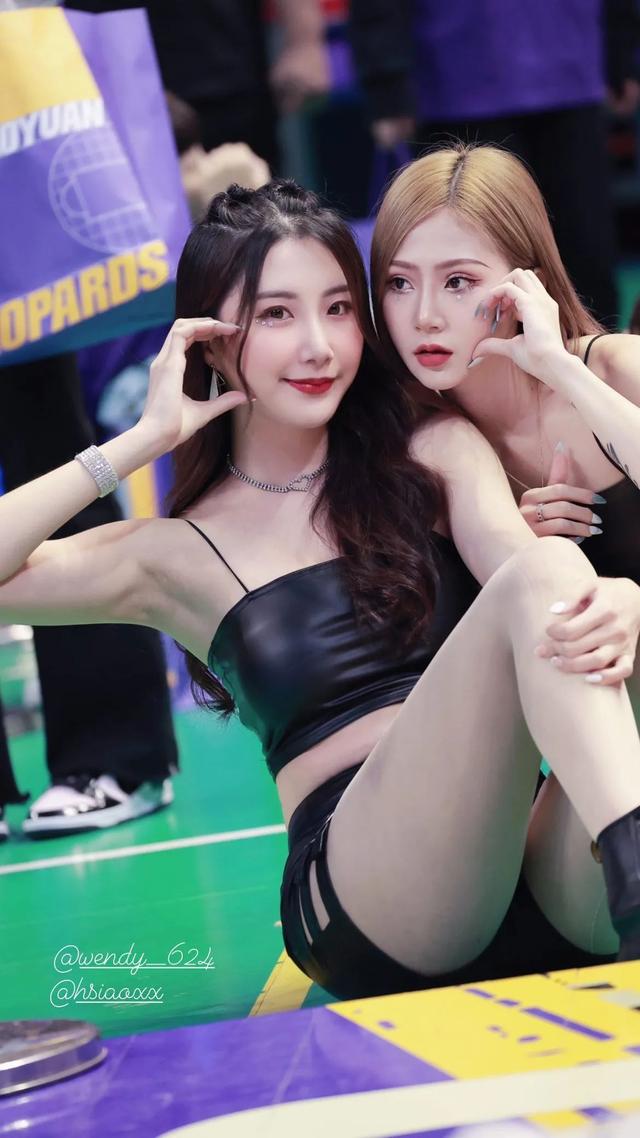 绝了!爆料人:和霍华德发生关系的台妹身材很好,看了都把持不住