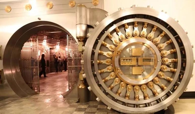 为什么各国把黄金存美,各国为什么将黄金存放在美国