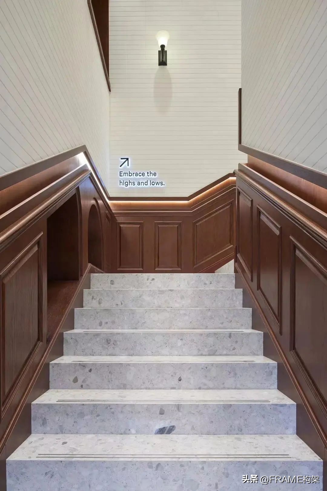 有品牌喜欢扎堆奢华商业地标,就有品牌偏爱小马路