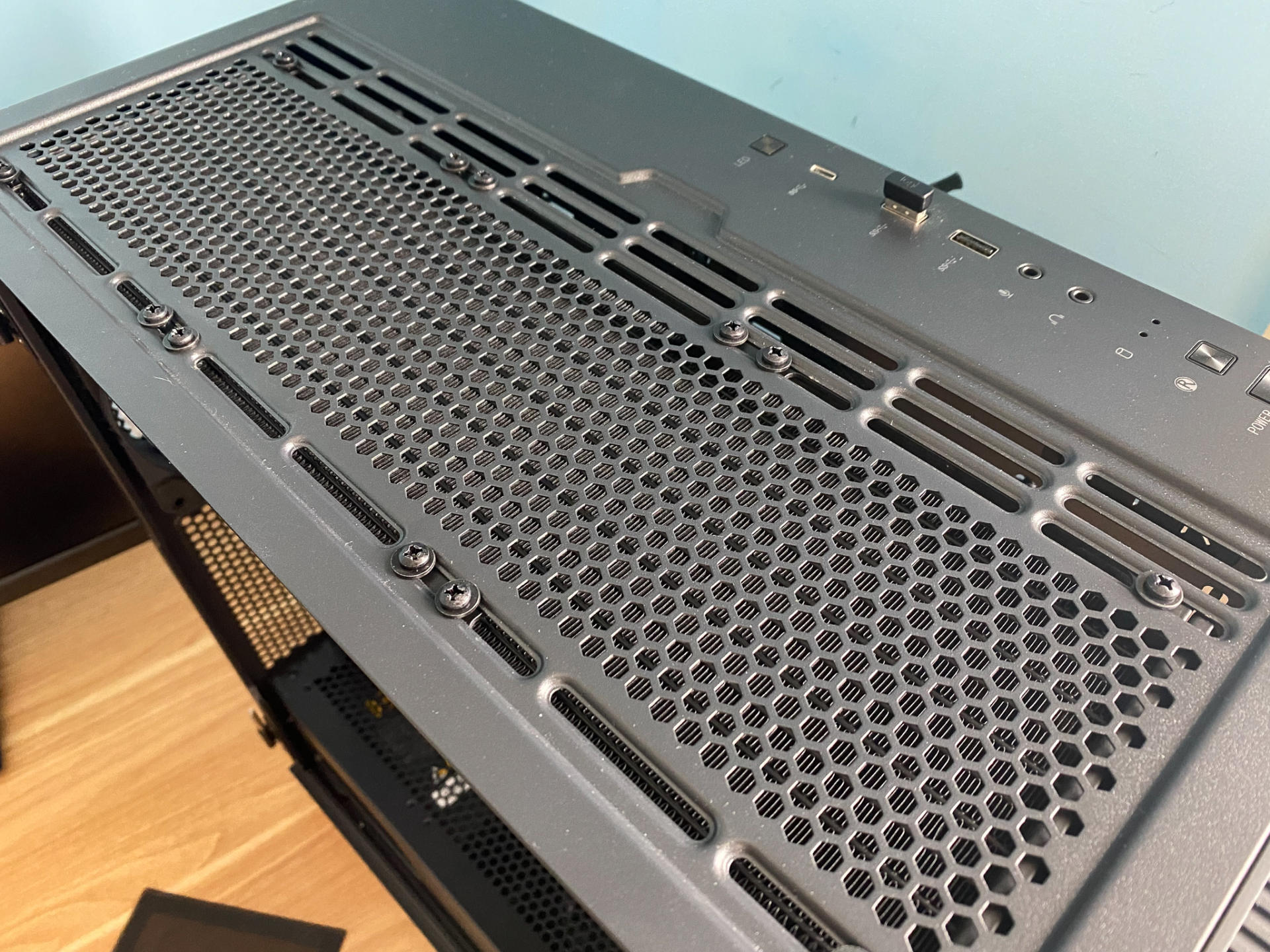 战神s360水冷评测,微星s360水冷超频测试