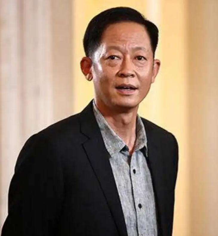 娱乐圈娶了富婆的10位男明星,娶了富婆的10位男星