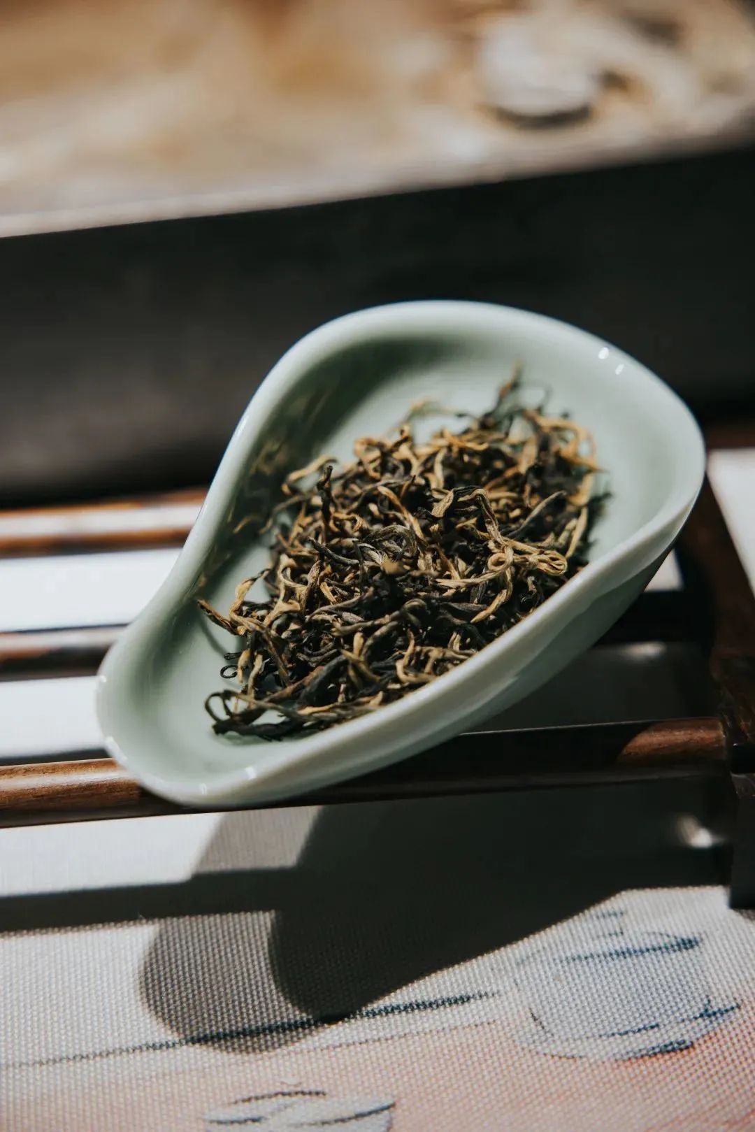 承包你一天的吃喝玩乐，酸菜鱼，烧烤，电竞...全都有