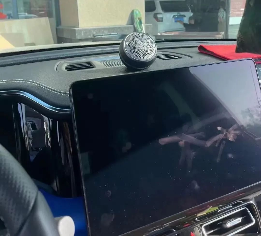 中置喇叭功能,中置喇叭应该是什么效果