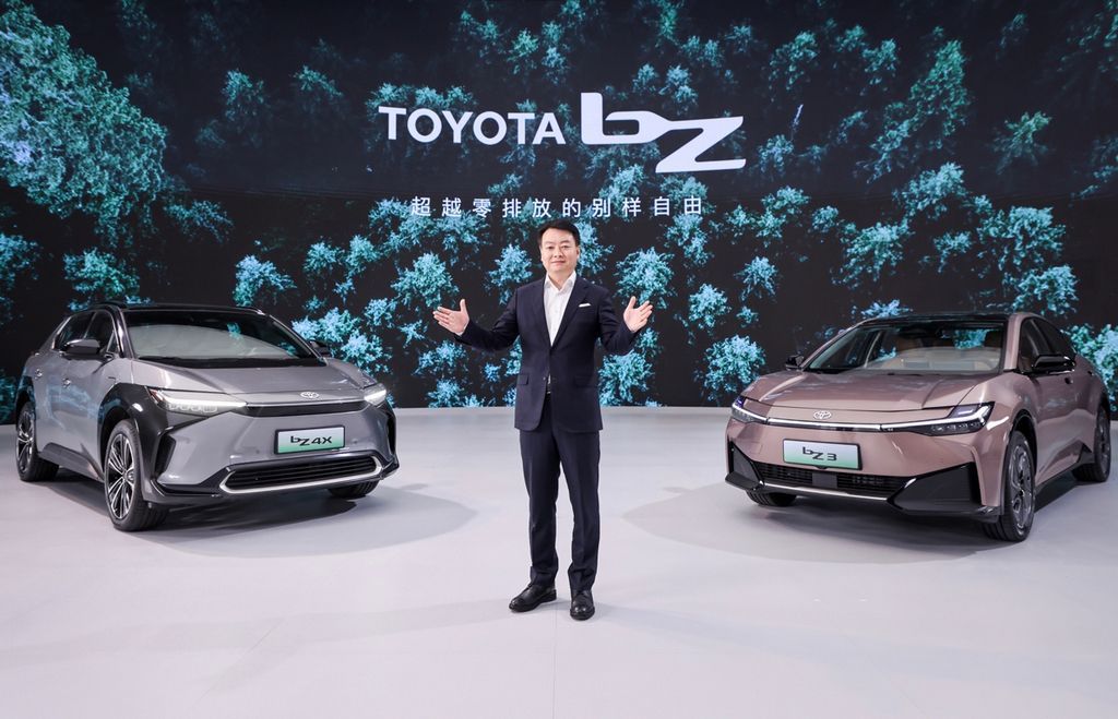 一汽丰田bZ4X上市售19.98万元起bZ3亮相