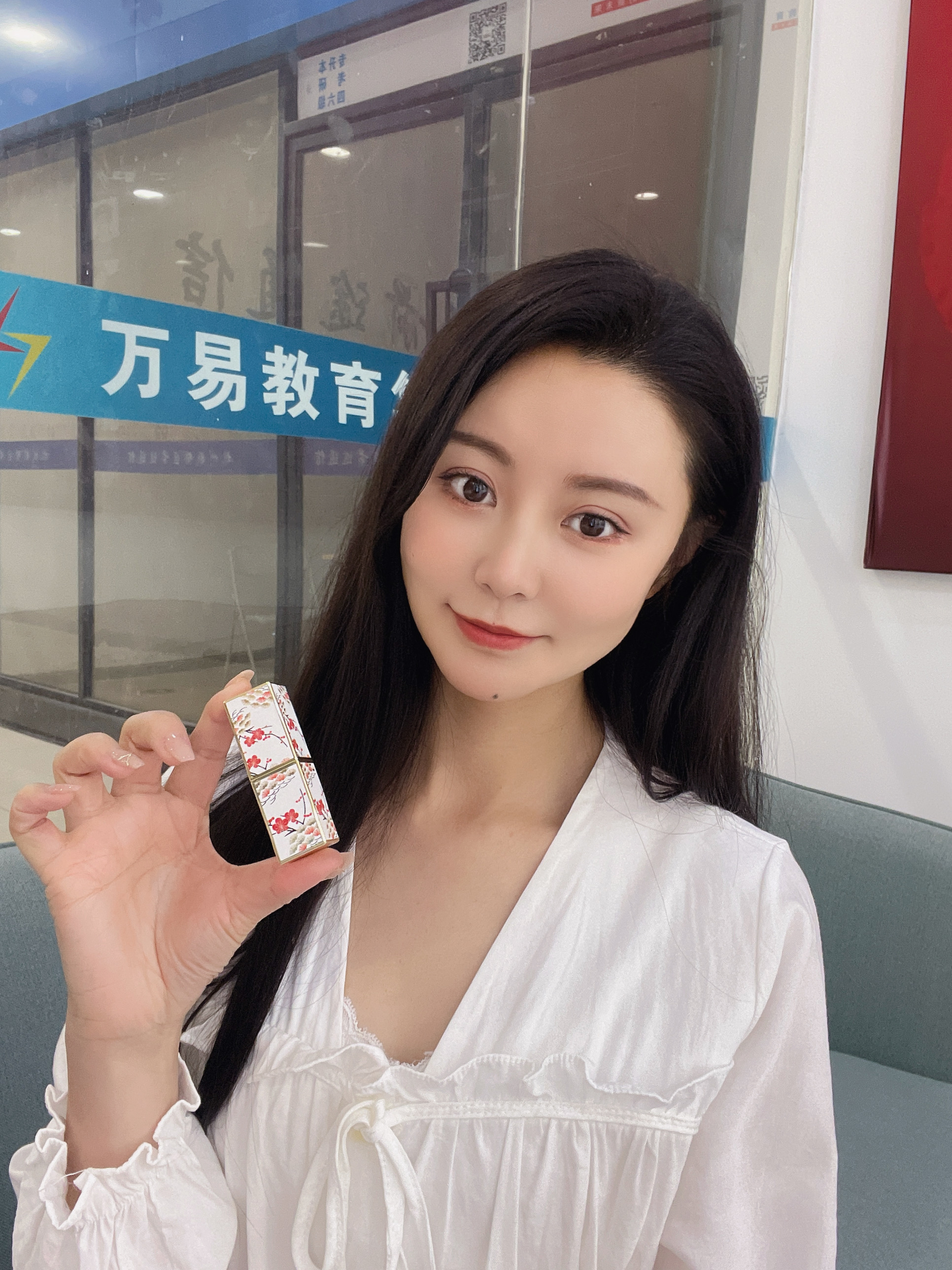 黄黑皮嘴巴比较红显白的口红推荐,黄皮姐妹必买口红