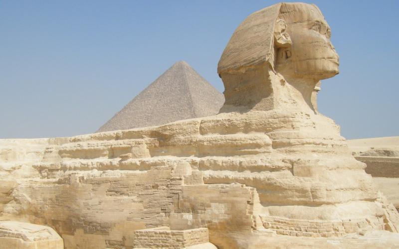 古埃及的历史大概经历了三个时期,古埃及的兴衰历程简介