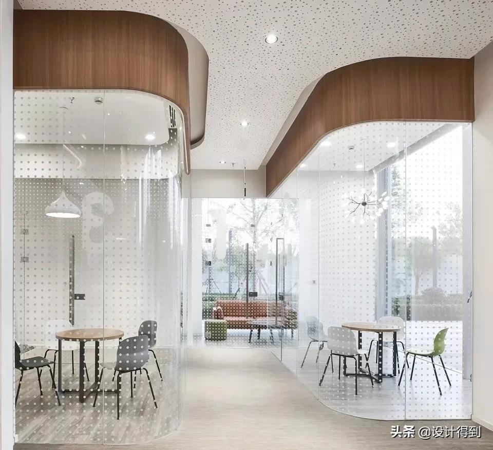 江苏穿孔石膏板墙面设计原理,中国室内设计培训机构