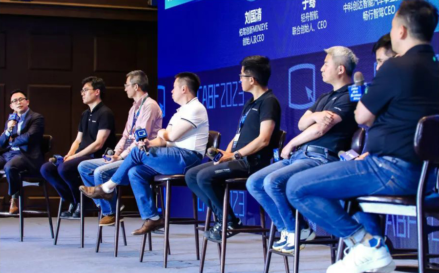 自动驾驶：99分等于0，最后1分需要20年