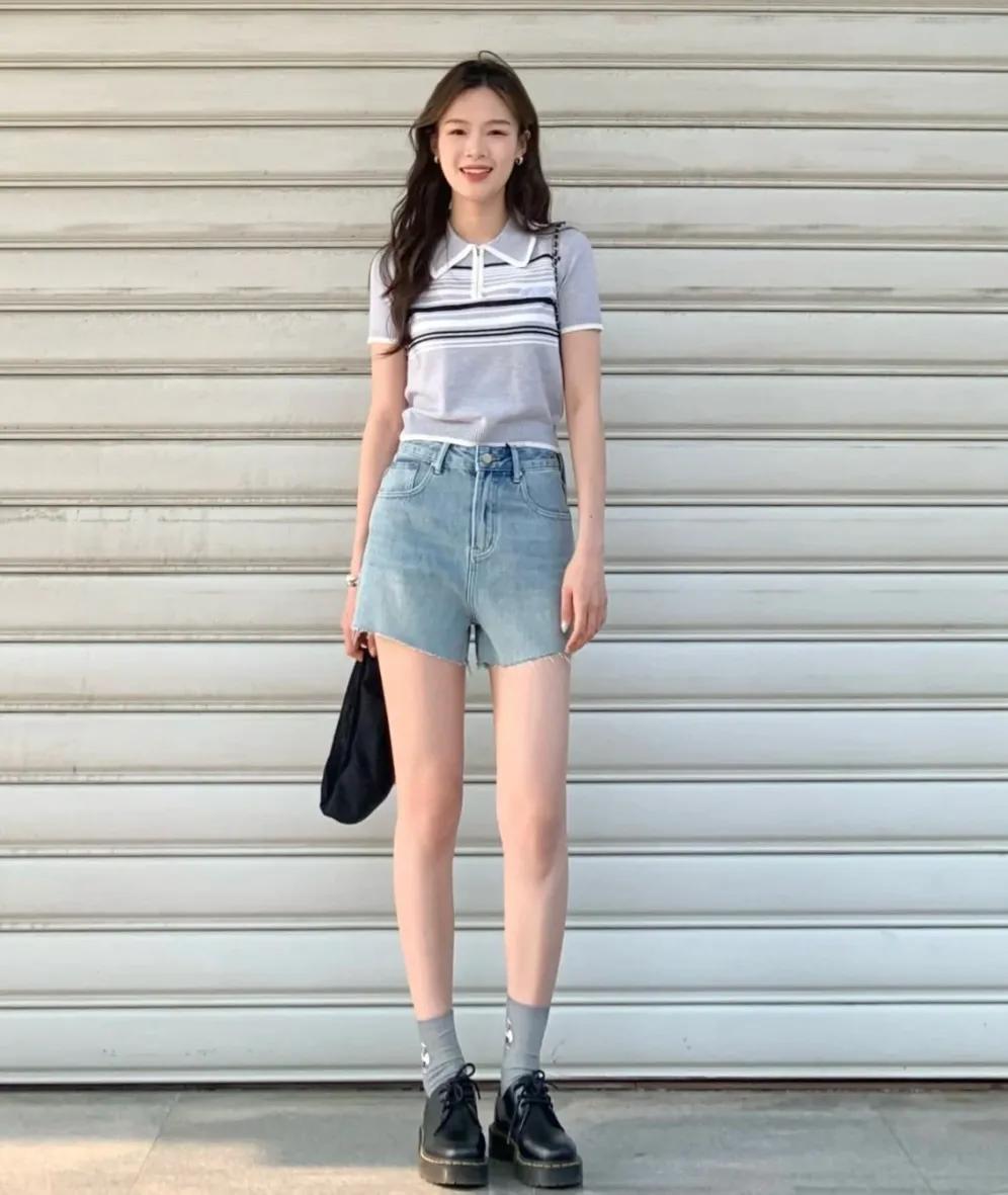20组牛仔短裤穿搭示范：实穿又百搭好看又好学