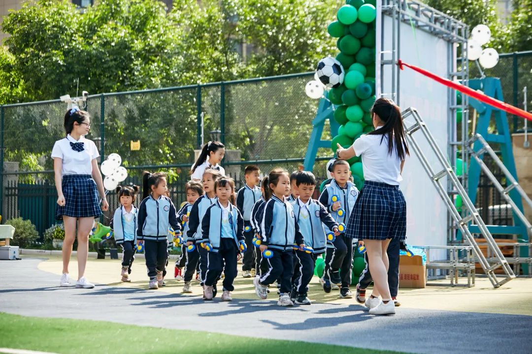 叮咚幼儿园开学,叮咚郑州