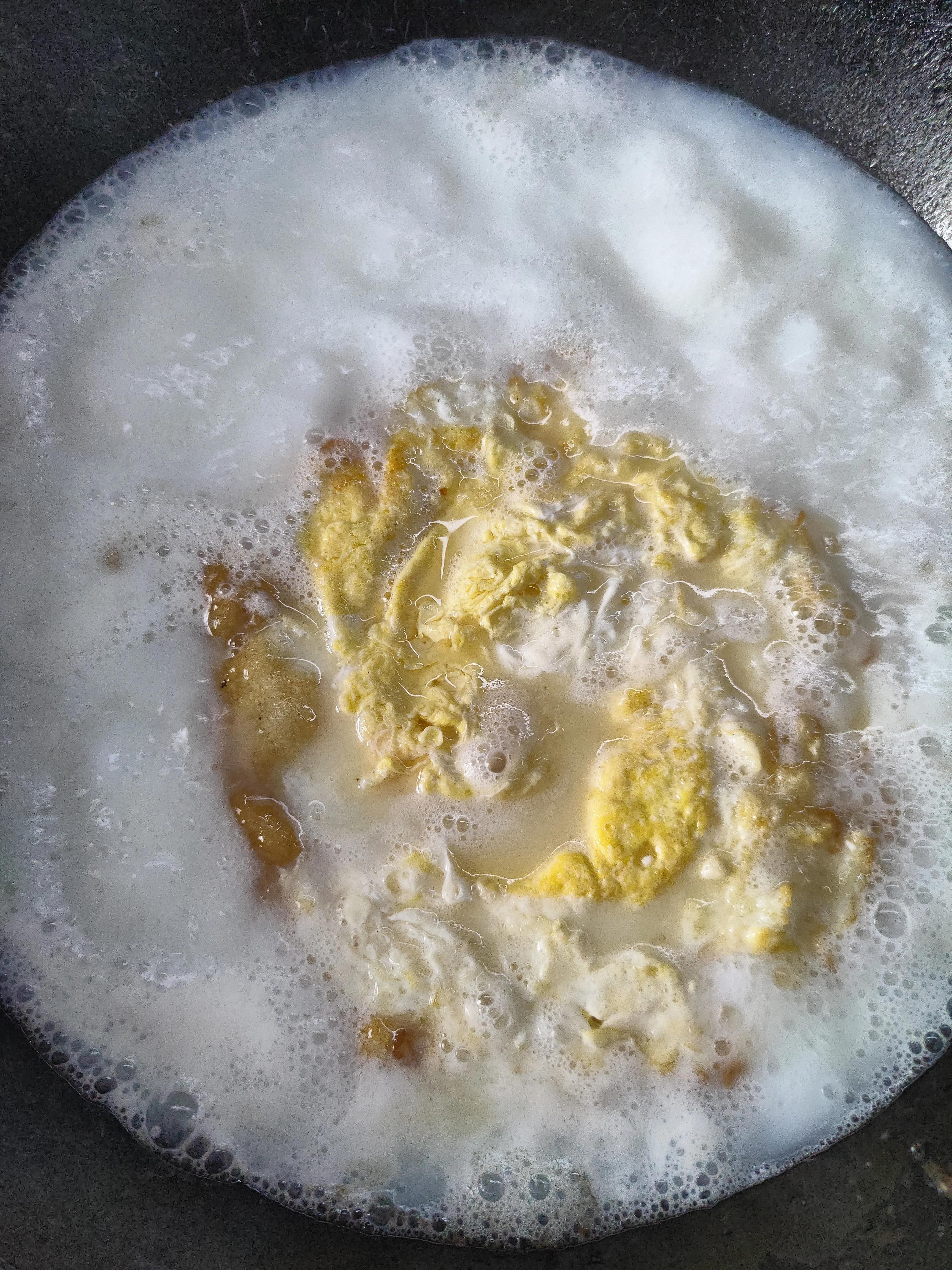 预拌粉在家自己怎么做,在家做漏粉