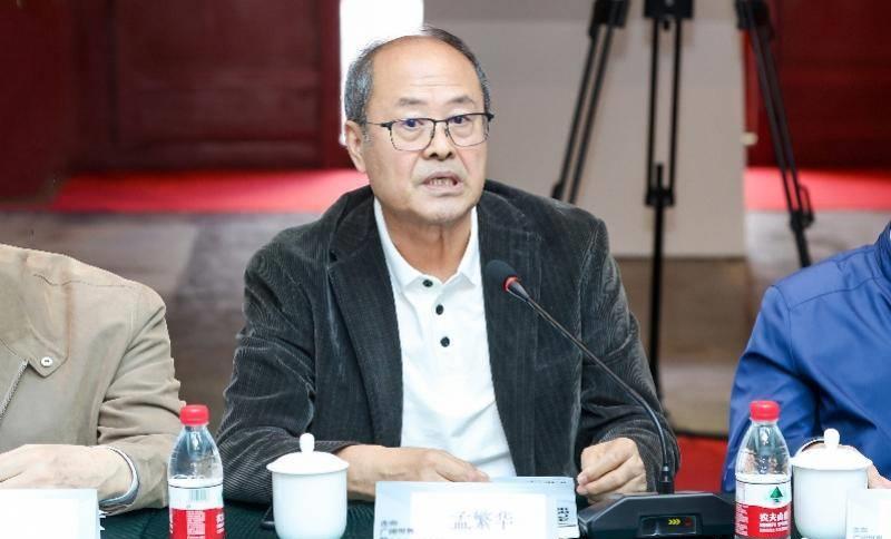 评论家论坛:打破界限,开启全球批评之旅!