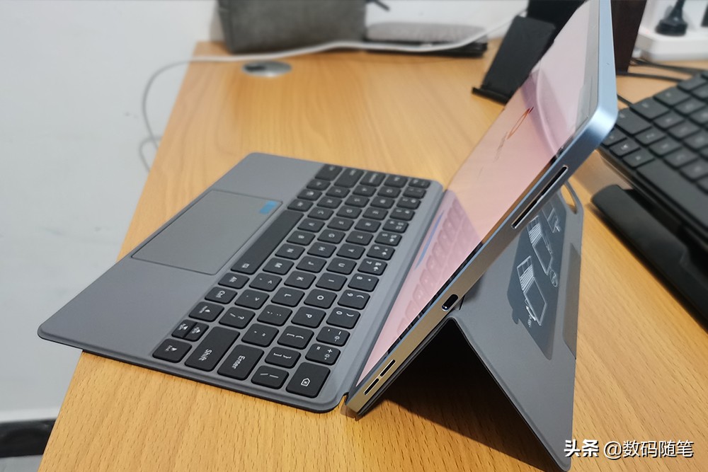 vivopad2023年还值不值得入手,vivopad12.9寸可以不买键盘吗