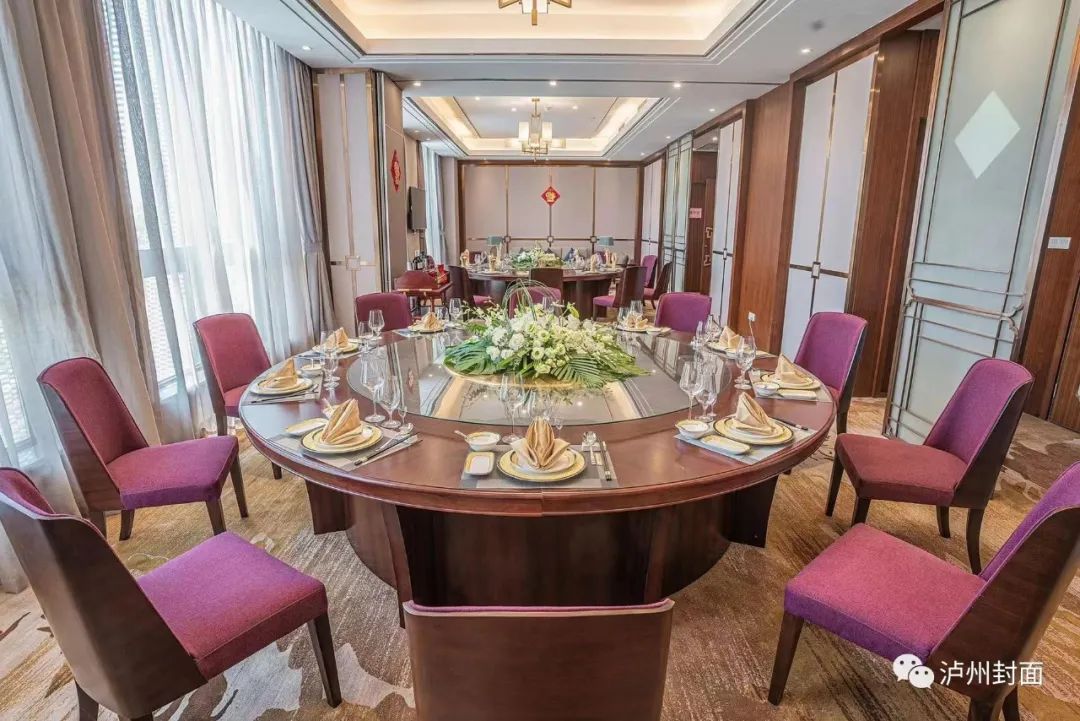 鍏ヤ綇绌烘腐涓囪豹閰掑簵,鍏ヤ綇绂绘満鍦鸿繎鐨勯厭搴楃殑濂藉