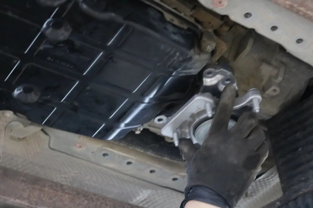 奔驰老款gls300翻新改造,奔驰glk300翻新全过程