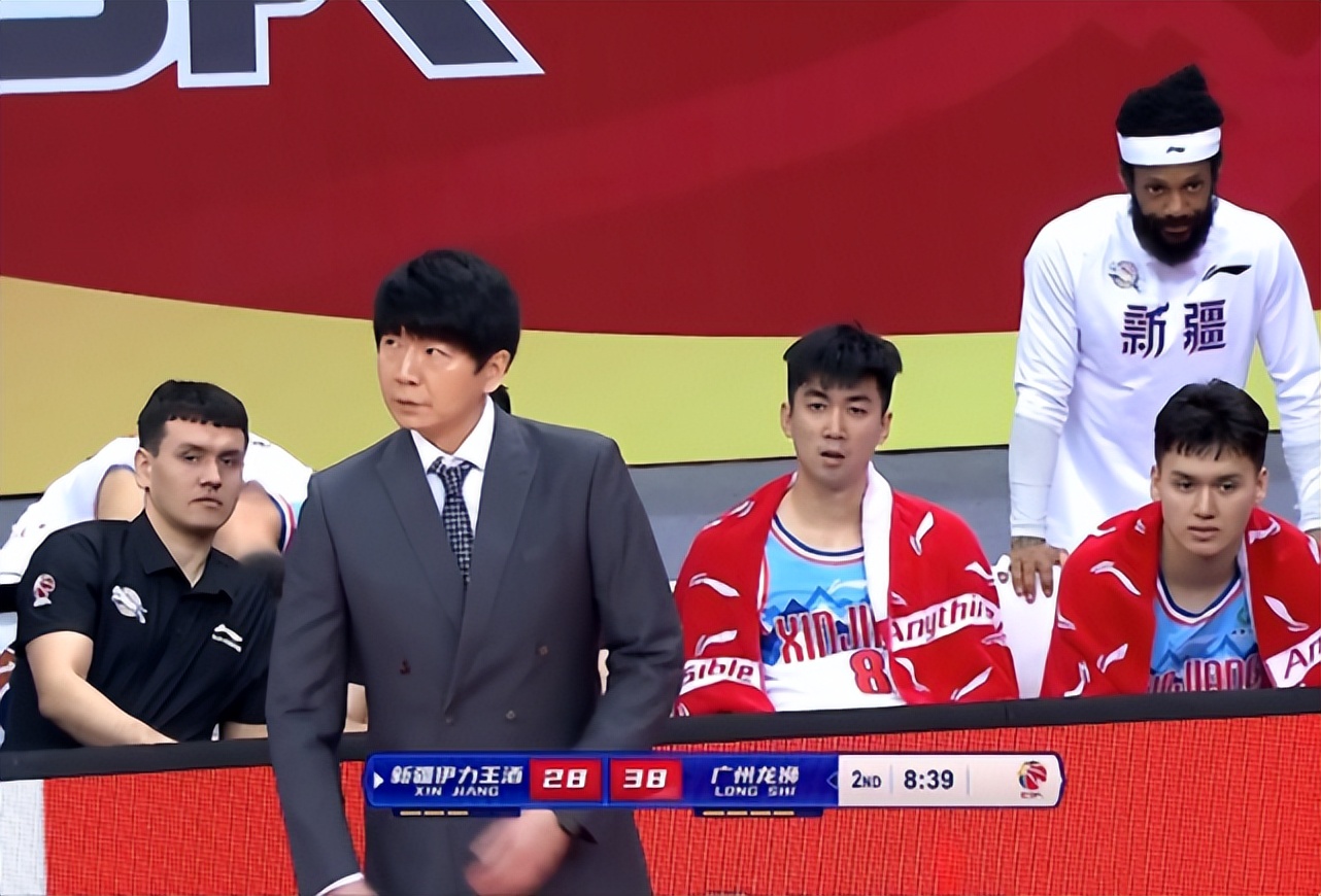 新疆男篮新冠军,新疆男篮首秀