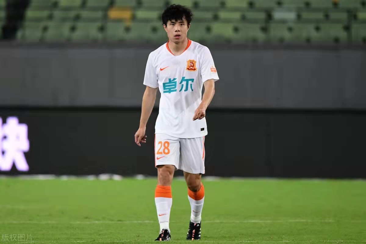 蒿俊闵德甲实力如何评价,蒿俊闵在德甲首发过几次